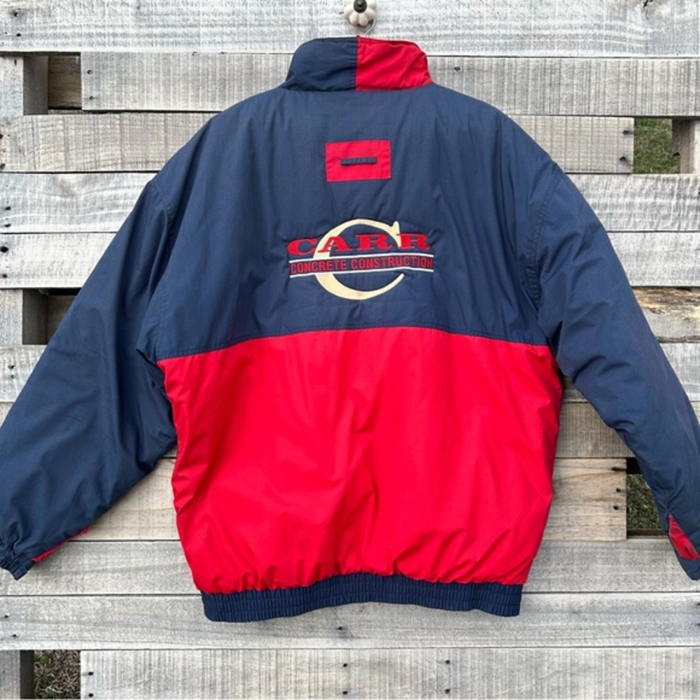 Men’s vintage 90’s embroidered “Carr Concrete Construction” heavy jacket Size XL